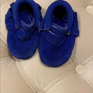 EUC freshly picked 6-9 month moccasin